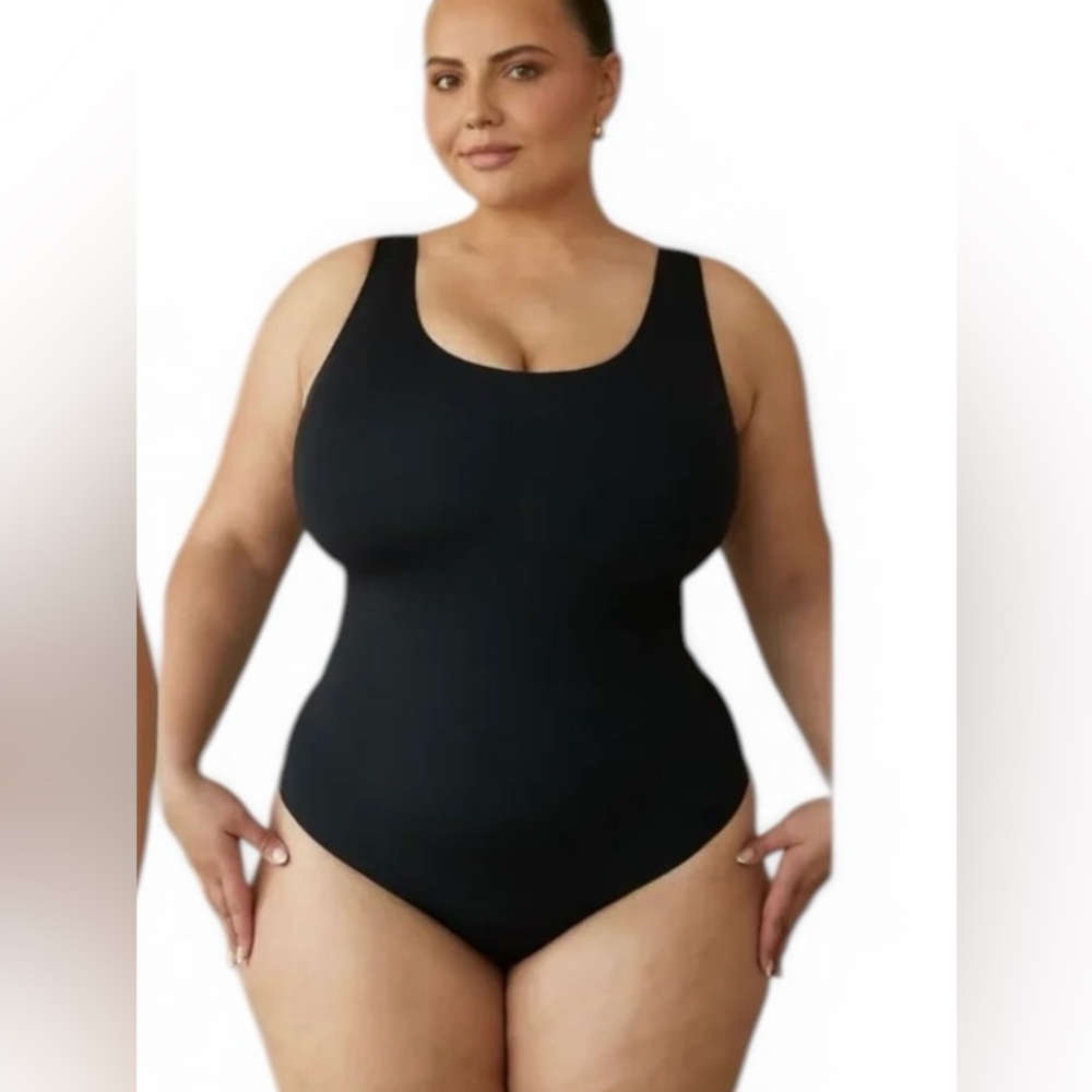 PINSY Black Bonded Scoop Tank Shapesuit